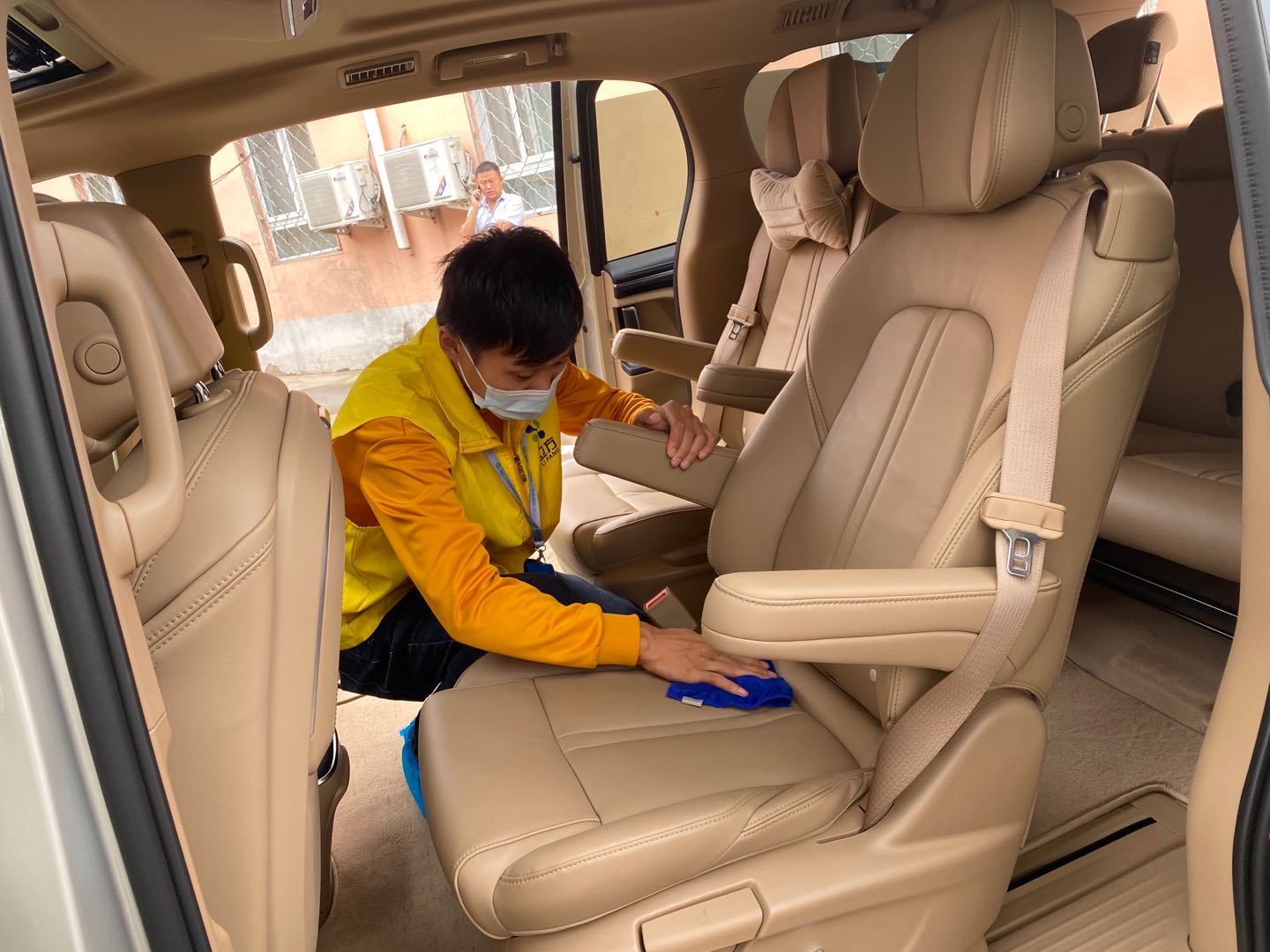 新车除甲醛.jpg 新车除甲醛.jpg